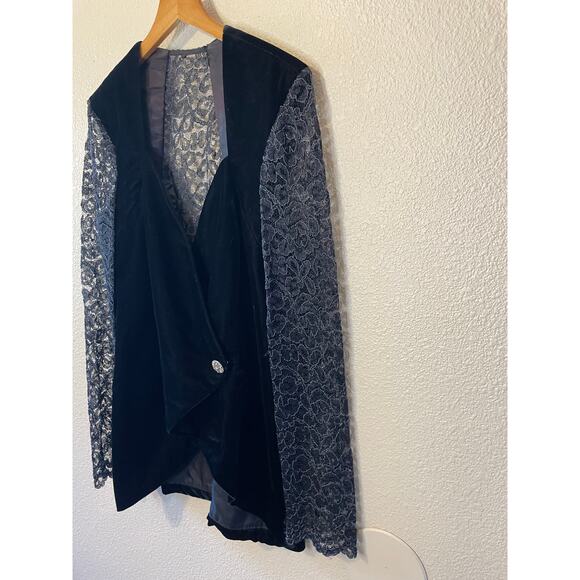 VTG ala Carte California Whimsygoth Black Velvet & Lace Romantic Jacket Sz 13-14 - Picture 11 of 11